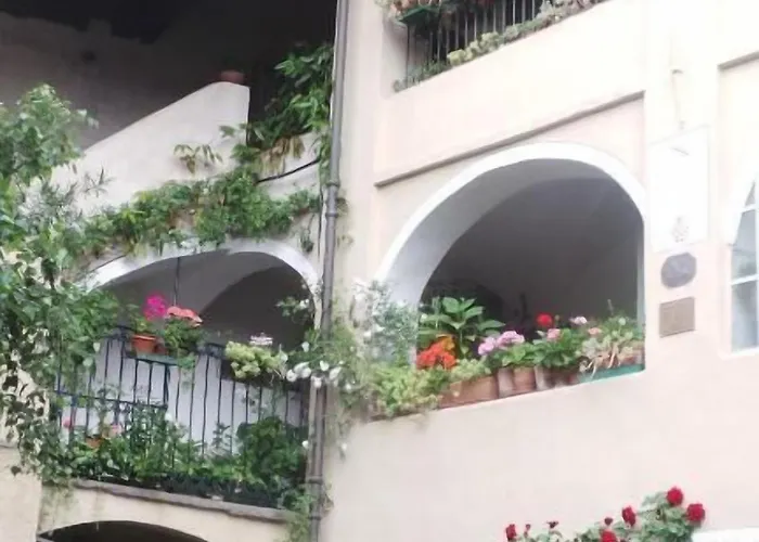 Alojamento de Acomodação e Pequeno-almoço La Rampichina Borgofranco d'Ivrea