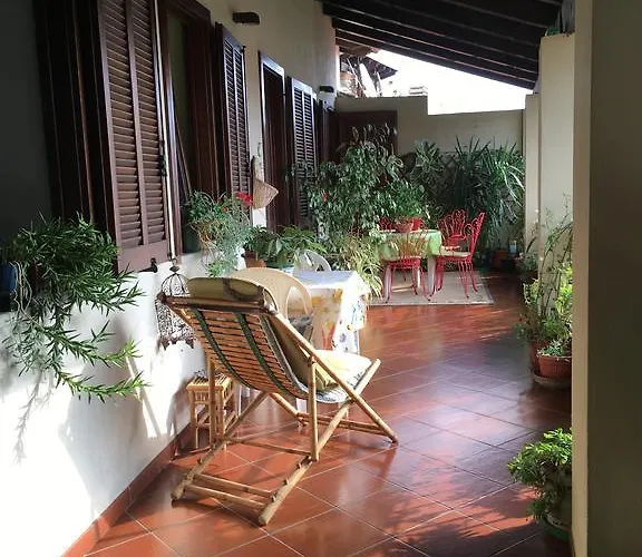 Alojamento de Acomodação e Pequeno-almoço La Rampichina 4*